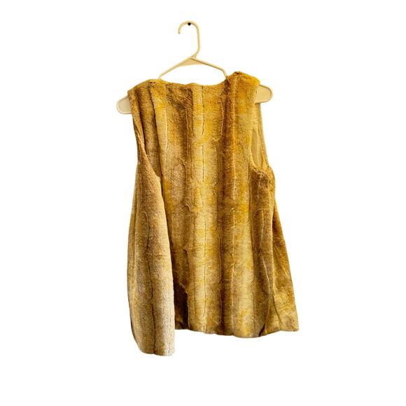 G.H. Bass & Co. Faux Fur Vest Women’s Small – Light Brown with Dark Streaks - Picture 3 of 7